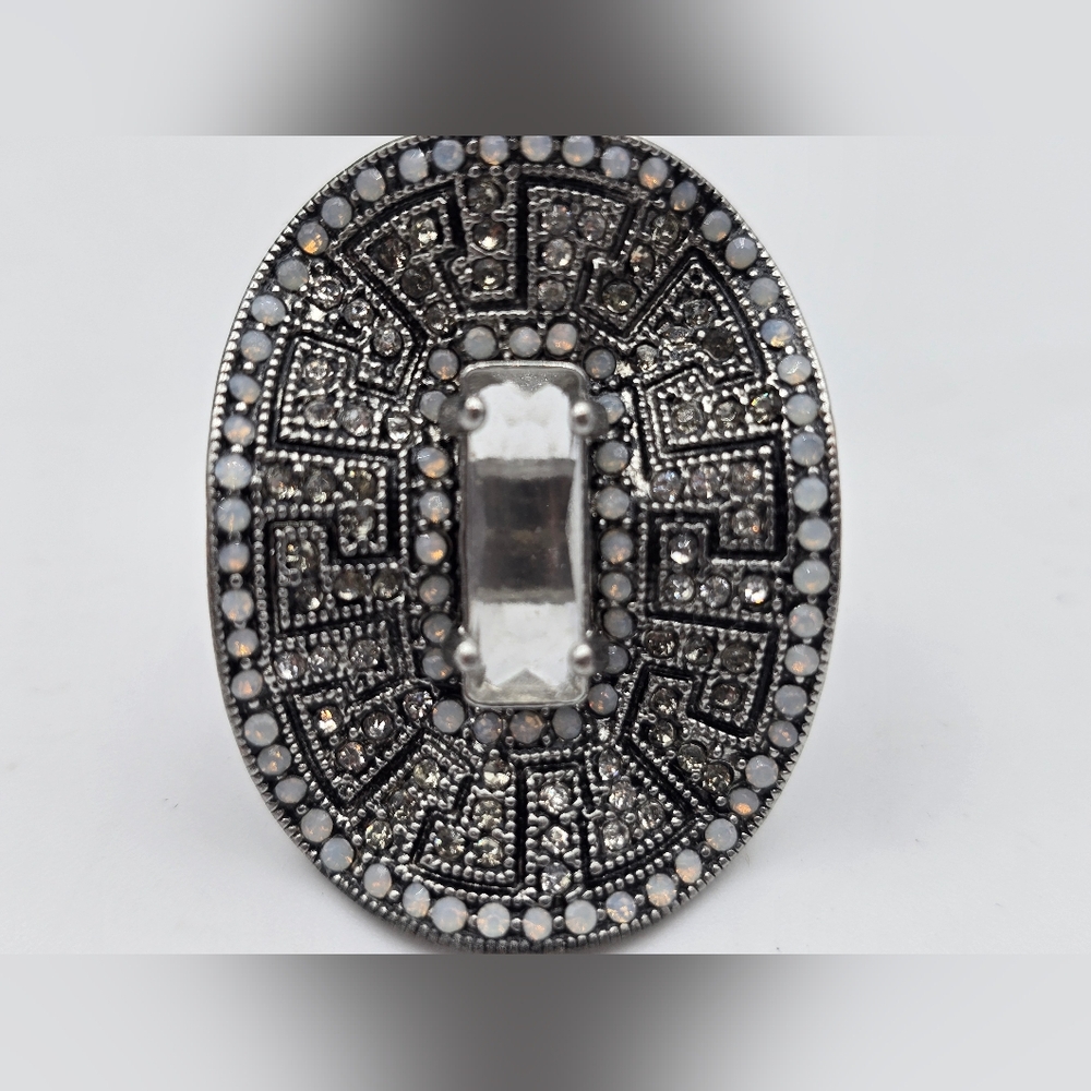 Elegant Silver Tone Statement Ring - image 5